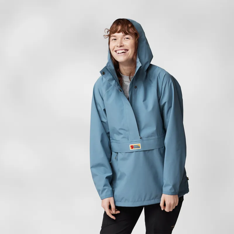 Fjallraven Vardag Hydratic Waterproof Anorak Womens in Black-7